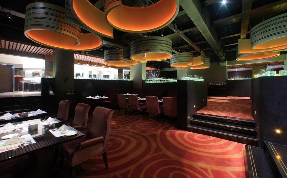 Logosun Hotel Wuhan Luaran gambar
