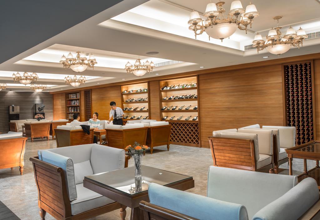 Logosun Hotel Wuhan Luaran gambar